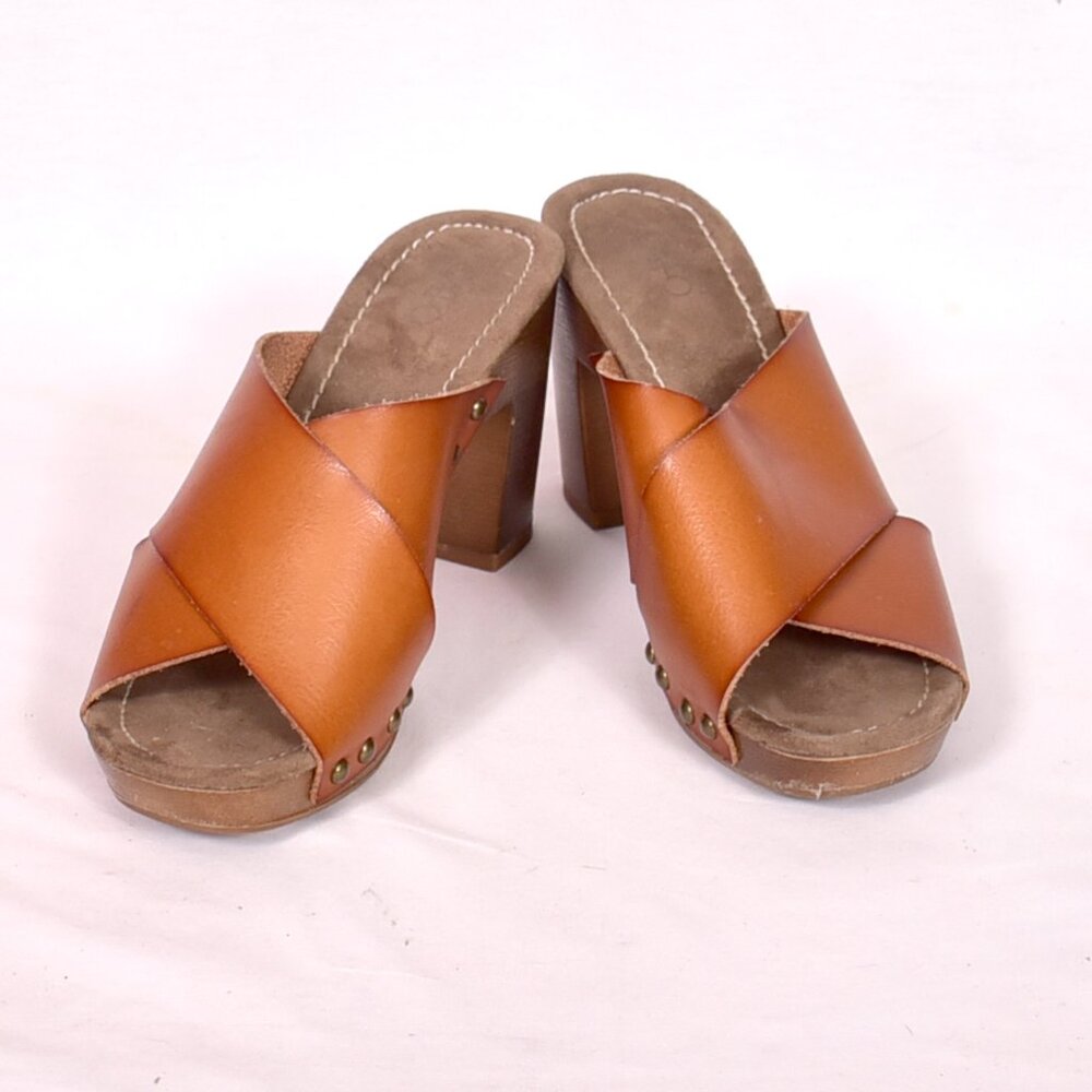 CATO Chunky Heeled Open Toe Studded Cross Strap Clog Sandal Size 7